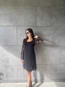 MDB Kadın Uzun Kollu Yuvarlak Yaka Kol Ve Etek Ucu Dantelli Kısa Ithal Krep Elbise thumbnail 4