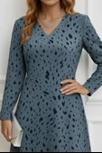 MDB Kadın Uzun Kollu V Yakalı Desenli Kısa Keten Elbise thumbnail 2