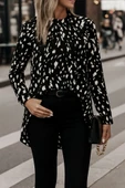 Lucky Life Kadın Uzun Kollu Yarı Balıkçı Yaka Desenli Dokuma Bluz thumbnail 2