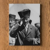 Atatürk Tablosu - Atatürk Kalpak ve Selamı - 1