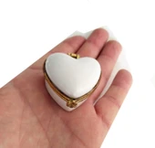 Porselen işlemeli likalı hokka, şık kaliteli zarif hokka, mürekkep kutusu, kalpli beyaz thumbnail 1