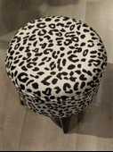 MERCAN MOBİLYA LEOPAR DESENLİ PUF BENCH YUVARLAK PUF - 1