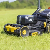 CAT DG272 36Volt 4.0Ah. Li-ion 41CM Profesyonel Kömürsüz Şarjlı Çim Biçme thumbnail 3
