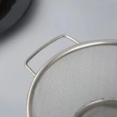 Paslanmaz Çelik Kulplu Tel Çok Amaçlı Makarna Un Meyve Sebze Süzgeçi 22 Cm thumbnail 5