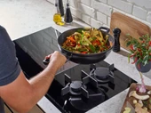 Fissler Ceratal® Comfort Orbit Black Wok Tava - 32 cm thumbnail 9