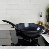 Fissler Ceratal® Comfort Orbit Black Wok Tava - 32 cm thumbnail 6
