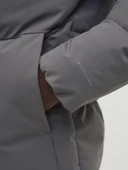 JACK JONES Erkek Kolu Yazı Baskılı Şişme Mont 12283517 thumbnail 7