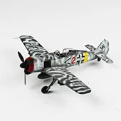 QD037 1/48 Ölçek, Focke-Wulf 190 A-8 Sergilemeye Hazır Plastik Uçak Maketi thumbnail 2