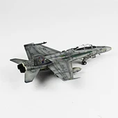 QD046 1/72 Ölçek, F-18D Hornet Sergilemeye Hazır Plastik Uçak Maketi thumbnail 4
