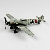 QD079 1/48 Ölçek, Messerschmitt Bf 109 G-10 Sergilemeye Hazır Plastik Uçak Maketi thumbnail 2