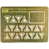 AFV Club AF35117 1/35 Ölçek, Sd.Kfz. 251/17 Ausf. C (Command vehicle) Tank, Plastik Model kiti thumbnail 5