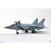 AMK 88008 1/48 Ölçek, Rus Mig-31 B/BS Foxhound, Savaş Uçağı, Plastik Model kiti thumbnail 3