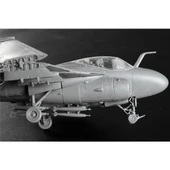 Trumpeter 01641 1/72 Ölçek, A-6E Intruder Savaş Uçağı, Plastik Model Kiti - 3