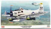 Hasegawa 2466 1/72 Ölçek, A-1H Skyraider w/ Rocket pod, (Limited Edition), Savaş Uçağı Plastik Model Kiti - 1