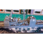 Dragon 1003 1/350 Ölçek, USS Ticonderoga CG-47 Güdümlü Füze Kruvazörü Plastik Model Kiti thumbnail 3