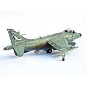 Kinetic K48041 1/48 Ölçek, Sea Harrier FA2 Savaş Uçağı, Plastik Model kiti thumbnail 3