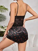Kadın Siyah Kırmızı Kalp Desenli Saten Şort Pijama Takımı 2232 thumbnail 2