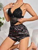 Kadın Siyah Kırmızı Kalp Desenli Saten Şort Pijama Takımı 2232 thumbnail 4
