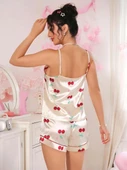 Kadın Ekru Kiraz Desenli Saten Şort Pijama Takımı 2226 thumbnail 2