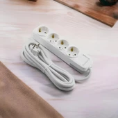 5 Metre Kablolu 4'lü Topraklı Grup Priz Fiş Çoğaltıcı Çoklu Uzatma Kablosu Anahtarsız thumbnail 5