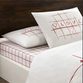 Glow Parlayan Çift Kişilik Nev Takımı Romenta Kırmızı thumbnail 2