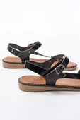 205-090 Siyah Hakiki Deri Tokalı Kadın Sandalet thumbnail 5