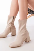 Bej Topuklu Fermuarlı Kadın Bot thumbnail 4