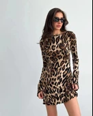 MDB Kadın Uzun Kollu ırtı Açık Bağlamalı eopar Desenli Kısa Dalgıç Elbise thumbnail 8