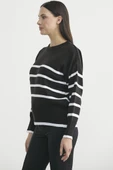 Oversize Çizgi Detaylı Triko Kazak - Siyah thumbnail 3