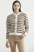 Çizgili Metal Düğmeli Triko Hırka - Kahve thumbnail 1