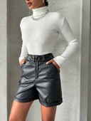 Beli lastikli duble paça deri şort siyah w24755 - 3