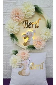 s'he design Bebek İsmine Özel Hazırlanan Çiçekli Tavşanlı Kapı Süsü Ve Takı Yastığı thumbnail 2