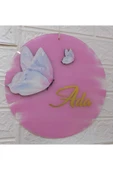 s'he design Bebek Ismine Özel Şeffaf Pleksi Kapı Süsü – Kız Bebek Için özel tasarım Bebek Kelebek Pembe thumbnail 2
