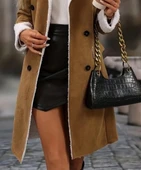 MDB Kadın Uzun Kollu Yakalı Düğmeli Süet Mini Manto thumbnail 3