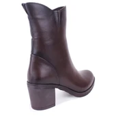 Dagoster DZA07-1314700 Kahve Klasik Topuk Fermuarlı Deri Kadın Bot thumbnail 4