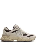 NEW BALANCE 9060 SYDNEY MCLAUGHLIN-LEVRONE LINEN BLACK COFFEE thumbnail 2