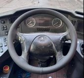 DİKİŞLİ DİREKSİYON KILIFI SİYAH DERİ SİYAH DİKİŞLİ MERCEDES OTOBÜS FOTODAKİ DİREKSİYONLAR İÇİN thumbnail 1