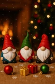 Şömine Ve Ağaç Yanına Yeni Yıl 3 lü Noel Cüce Süsleri El Yapımı Özel Tasarım Şık Biblo Hediye 13 Cm thumbnail 1
