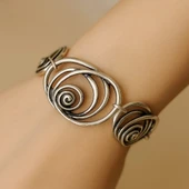 Geometrik Şekilli Kadın Bileklik Gümüş Kaplama Ayarlanabilir El Yapımı Bileklik thumbnail 2