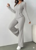 Kadın Uzun Kollu Kapşonlu önden Fermuarlı Kaşkorse Bluz Ve Pantolon Ikili Takım thumbnail 4
