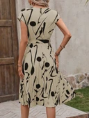 Kadın Kısa Yarasa Kollu Yuvarlak Yaka Beli Büzgülü Süprem Elbise thumbnail 4