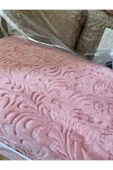 Sarar Pembe Kabartmalı Çift Kişilik Battaniye thumbnail 1