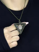 Doğal Taş Aytaşı Doğal Taşlı Üçgen Model Antik Kadın Kolye euk41ay thumbnail 1