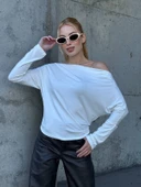 Yarasa Kol Geniş Yaka Siyah Bluz Bol Kesim Likralı Kumaş Düşük Omuz Üst thumbnail 8