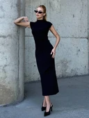 Kadın Yarım Balıkçı Yaka Kısa Kol Midi Elbise Vücudu Saran Fit Basic Elbise thumbnail 12