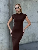 Kadın Yarım Balıkçı Yaka Kısa Kol Midi Elbise Vücudu Saran Fit Basic Elbise thumbnail 6