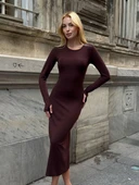 Abiye Uzun Kollu Fit Kalıp Elbise Yuvarlak Yaka Likralı Kumaş Midi Boy thumbnail 1