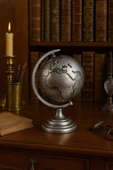 Ofisinize Masaüstü Dekorasyonu Gri Metal Dünya Küresi Masaüstü Süs Ofis ve Ev Dekoru için 13x9 CM thumbnail 2