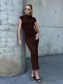 Kadın Yarım Balıkçı Yaka Kısa Kol Midi Elbise Vücudu Saran Fit Basic Elbise thumbnail 1