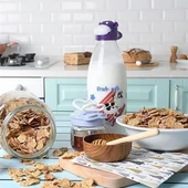 İnek Tasarımlı Sevimli Cam Suluk  Süt Şişesi 1000 ML - 1